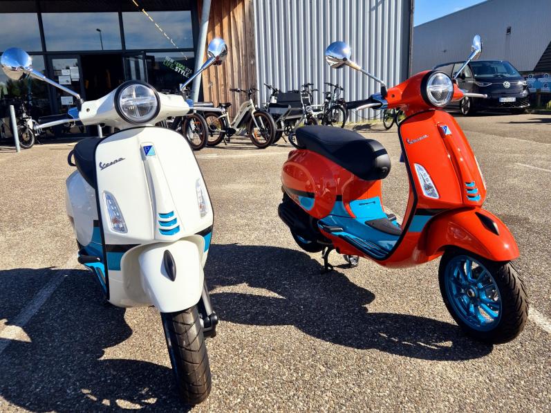 VESPA PRIMAVERA color vibe 50